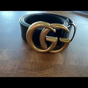 GUCCI Leather belt with double G buckle size 115